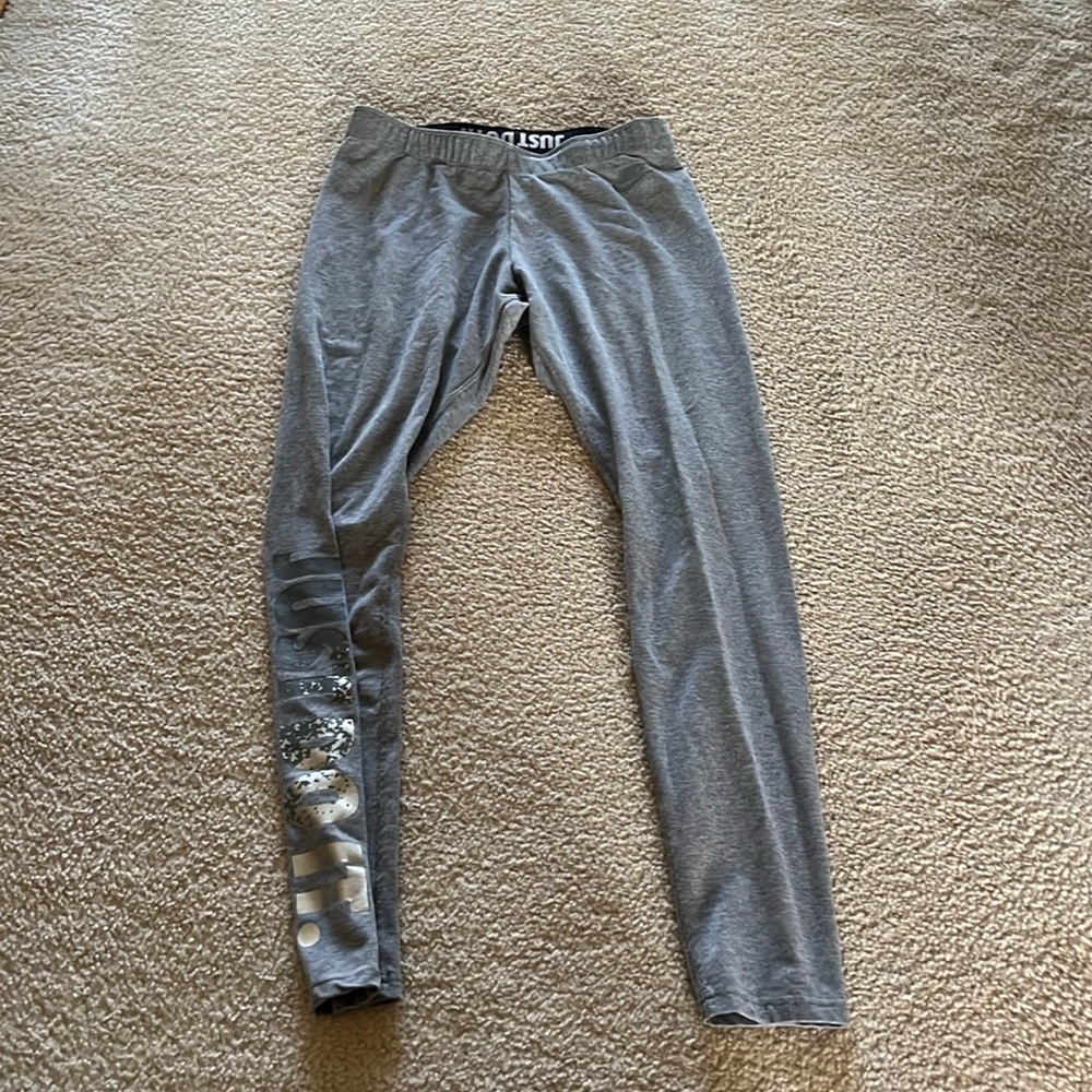 Nike leggings
